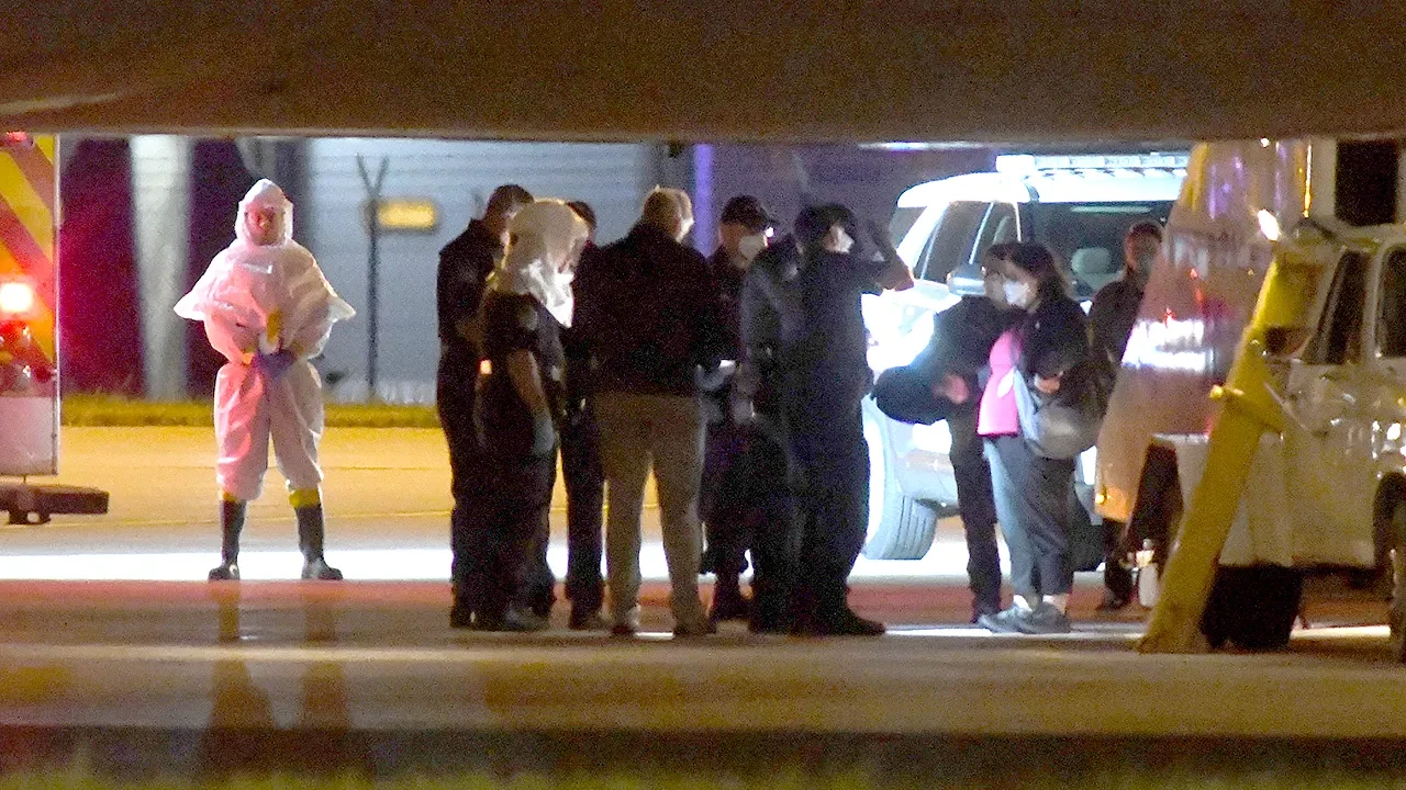 Pics - Hantavirus patient arrives in Nebraska