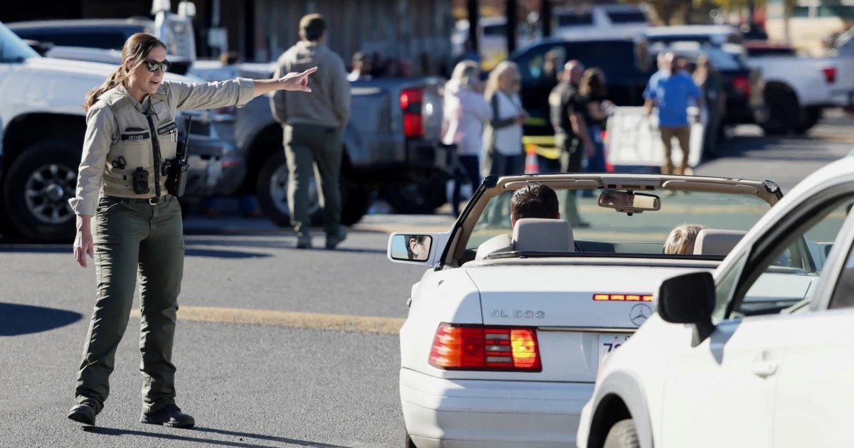Elementary school shooting in Oregon preview image