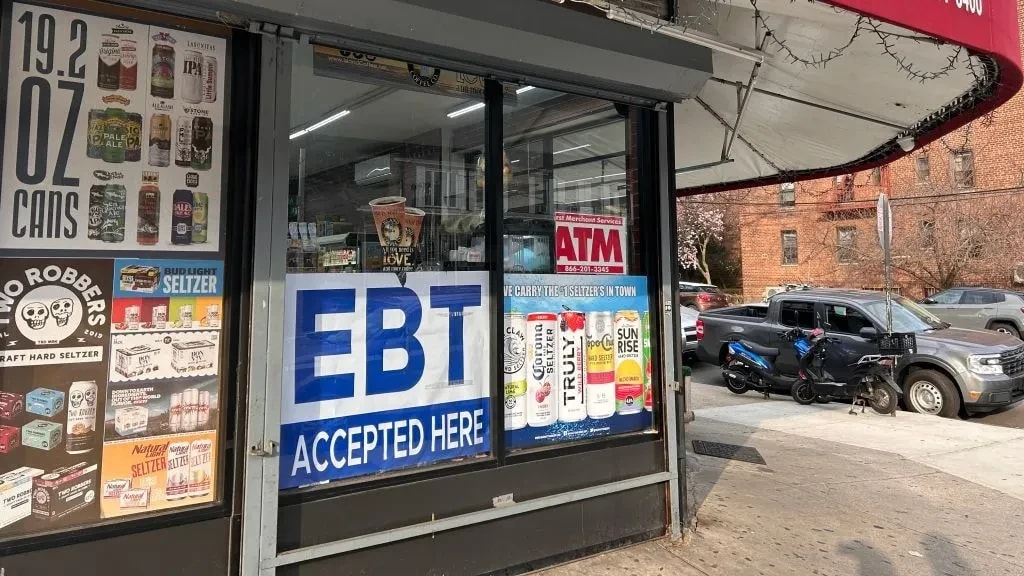 Florida blocks welfare cash for tattoos and vapes preview image