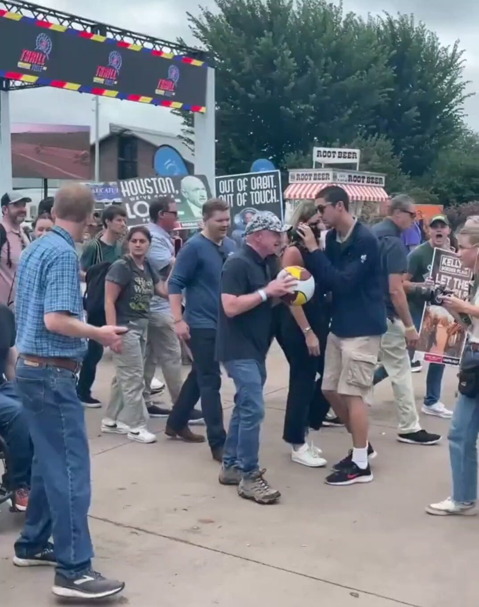 Mark Kelly got relentlessly booed at the Iowa State Fair preview image