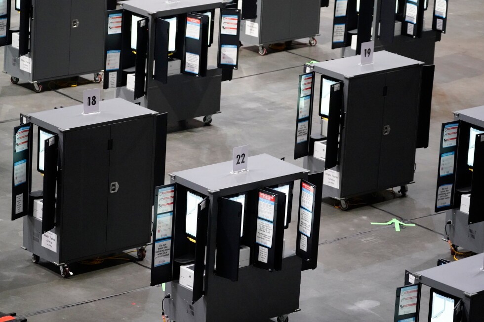 Georgia voting machines can match voters to ballots after they've been cast preview image