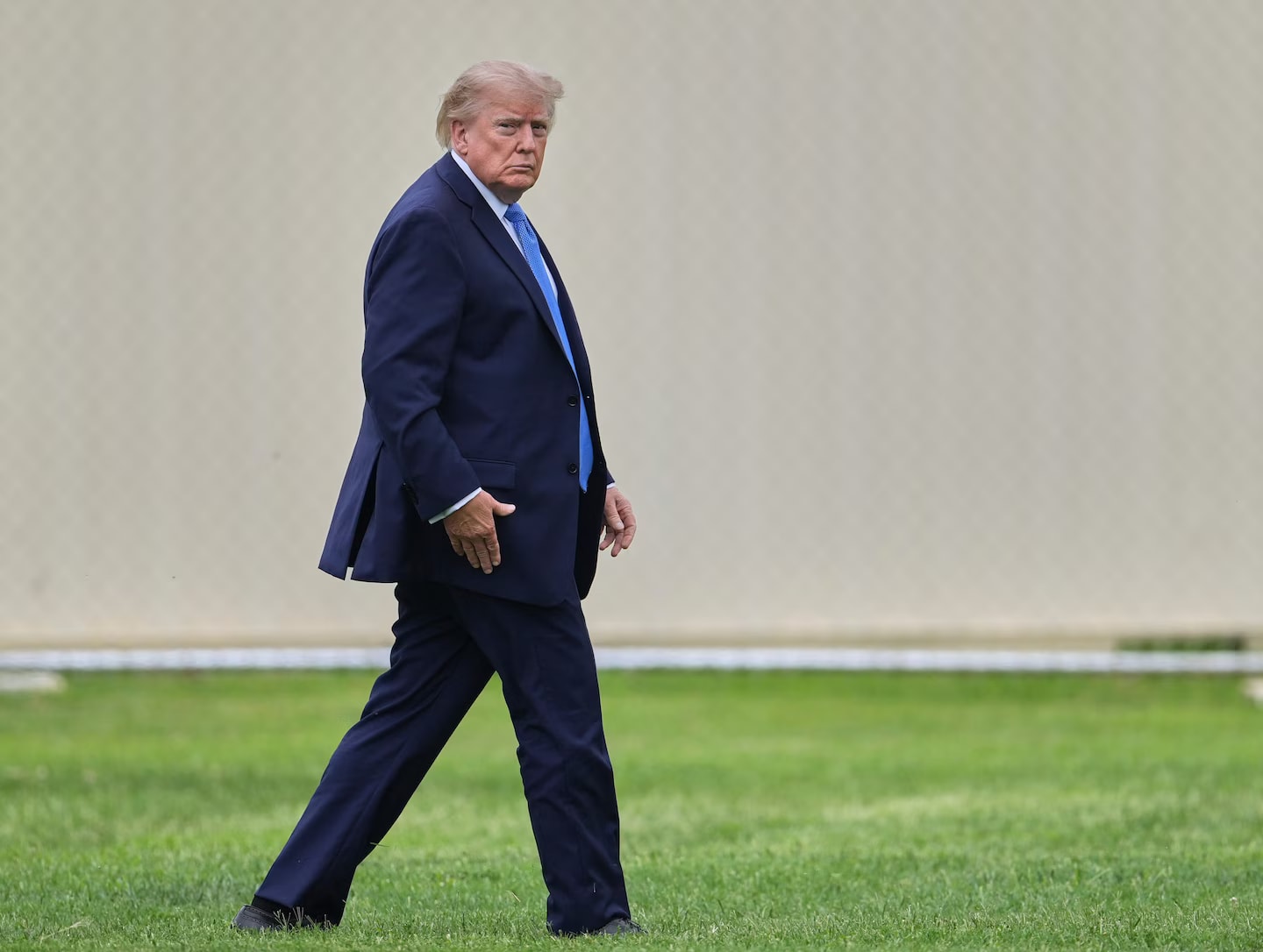 Doctors say Trump’s weight poses a significant health risk preview image