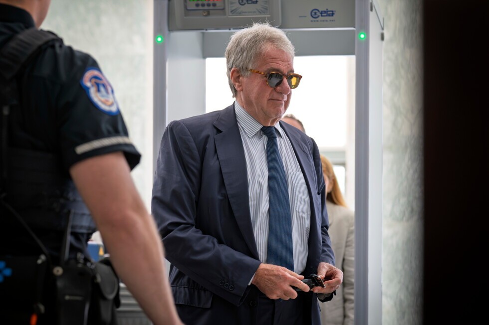 House panel recommends contempt charge for billionaire Leon Black in Epstein probe preview image