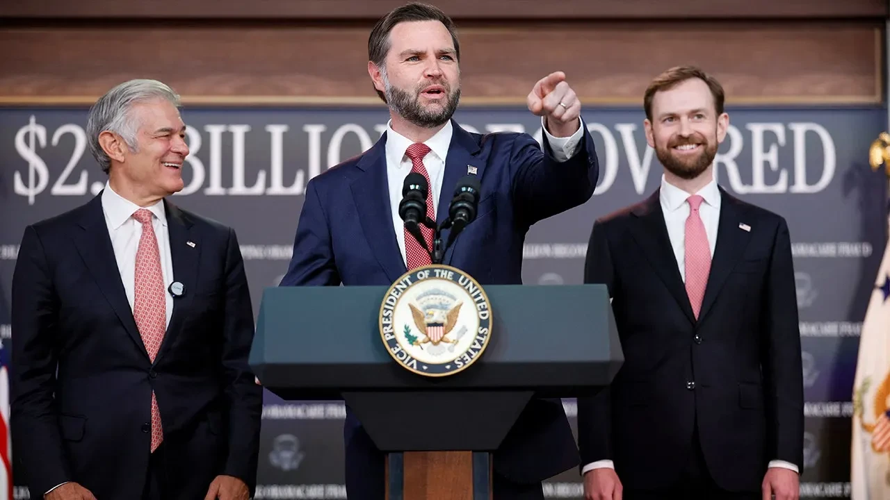 White House to yank 750,000 fraudsters off ObamaCare, save taxpayers $2.2 billion, Vance says preview image