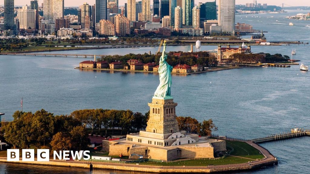 Man arrested after boat capsizes near Statue of Liberty killing woman and infant preview image