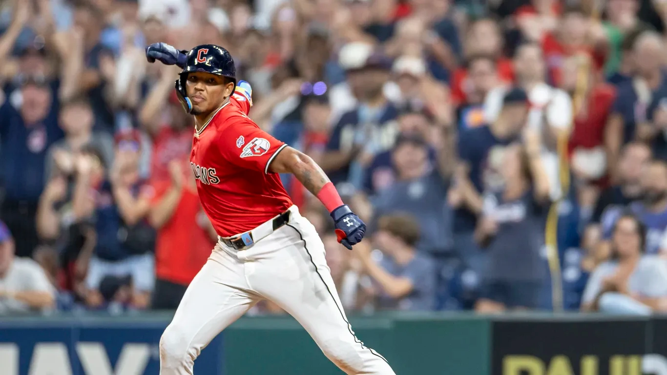 Guardians' trade deadline gamble meets immediate test in Chicago preview image