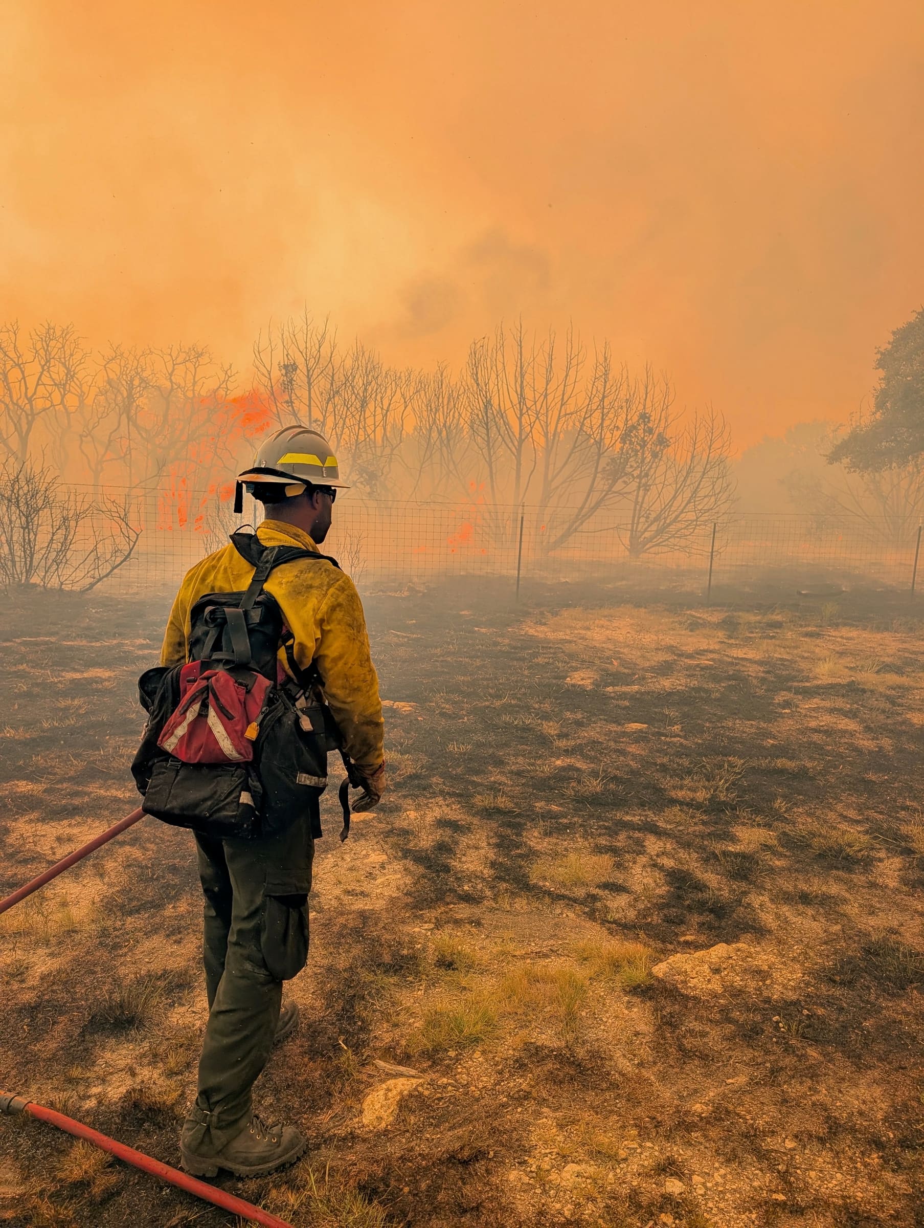 Pics - Firefighters battle Rio Escondido Fire in Texas